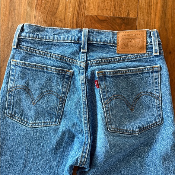 Levi’s Wedgie Straight Sz 26 - Picture 8 of 9